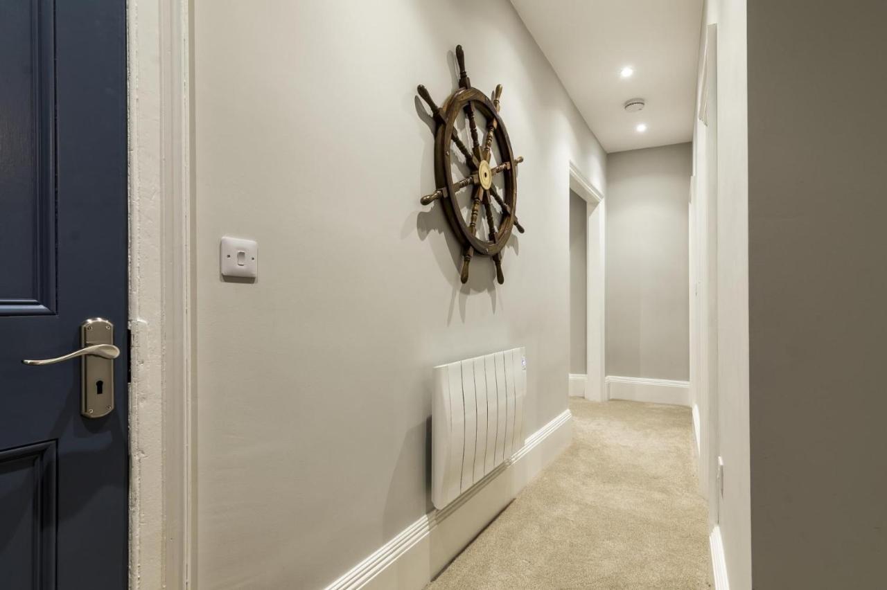 Pieces Of Eight - 2 Bedroom Apartment - Tenby - Экстерьер фото